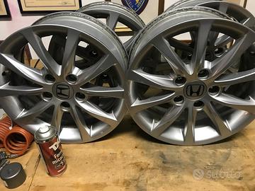 4 cerchi in lega Honda del 16" ORIGINALI. 