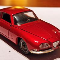 Politoys -M n. 530  Alfa Romeo 2600 SZ
