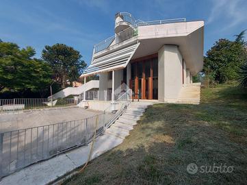 VILLA SINGOLA A CUMIANA