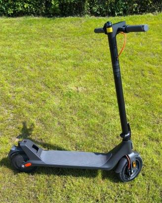 Monopattino Xiaomi 4 Lite Seconda Generazione