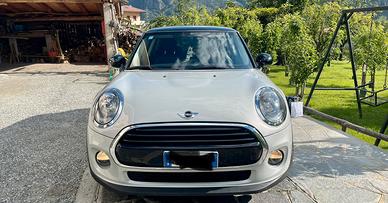 Mini Cooper 5p 1.5 TDI 116cv Hype 2017
