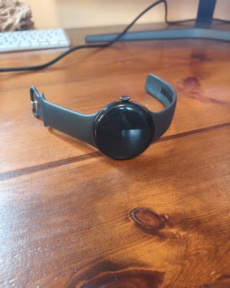 Google Pixel watch 4 LTE