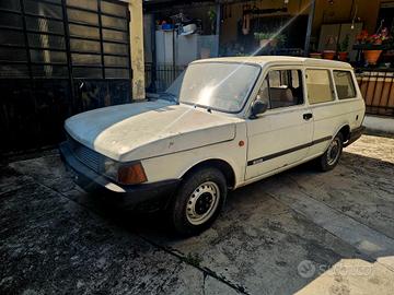 FIAT 127 PANORAMA 
