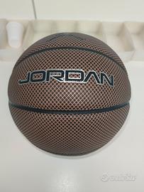 pallone basket Nike Jordan