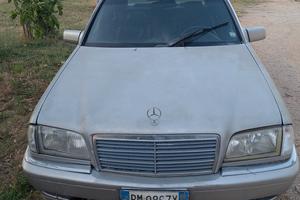 Mercedes c220 CDI anno 2000