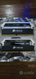 DDR4 Corsair Dominator 16GB
