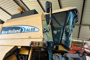 Mietitrebbia New Holland AL 59/2