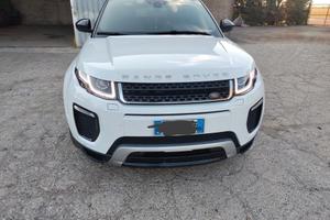 Land Rover - Range Rover Evoque