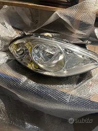 COPPIA fari ANTERIORI  classe a w169