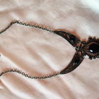 Collana metallo e pietre di origine Turca