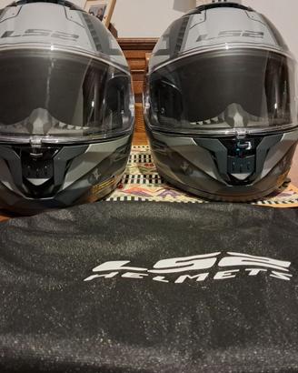 COPPIA DI CASCHI LS2 HELMETS
