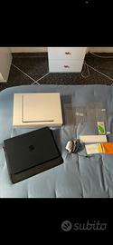 MacBook Air M3 13.6" (256GB / 8GB RAM)