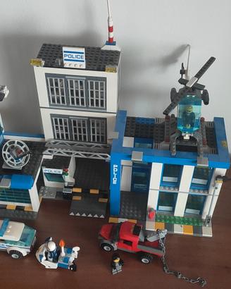 Lego City Police Station