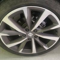 Cerchi (+gomme) Seat Leon R18 originali come nuovi