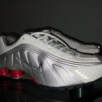 Nike Shox R4 Metallic Silver Comet Red tg 44