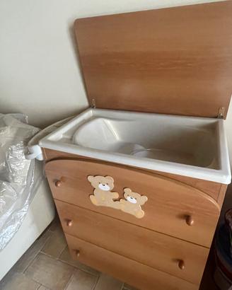 Cassettiera con  vaschetta fasciatoio 65 euro