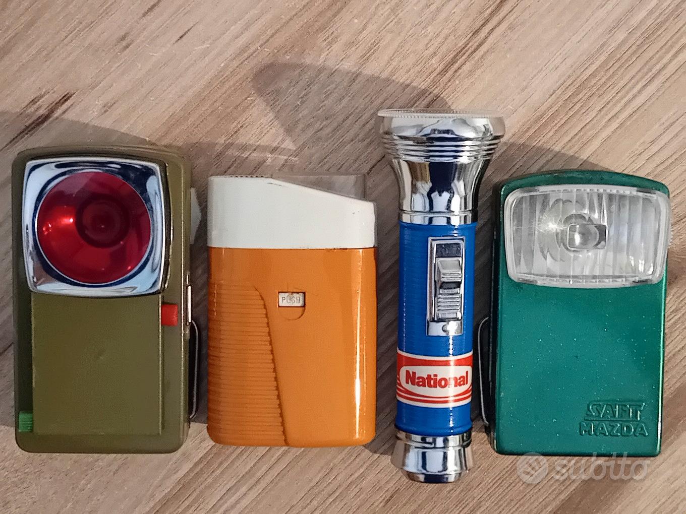 Torcia Tascabile a Pile Ferrovie dello Stato - Italia 1960 – Dispensa Vintage
