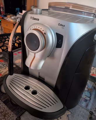 Macchina caffè Saeco Odea Go