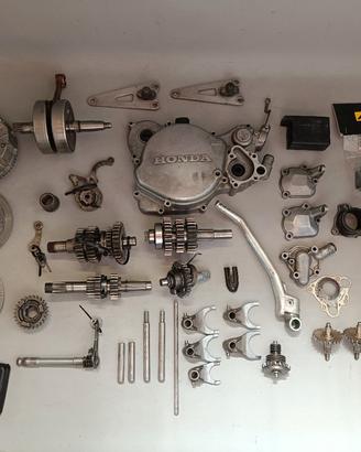 Ricambi Honda CR 125 03 cambio frizione e altro 