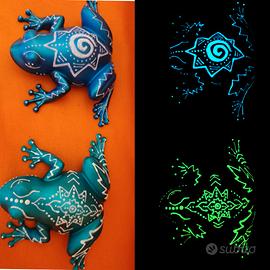 Statue a forma di rana in ceramica fluorescenti