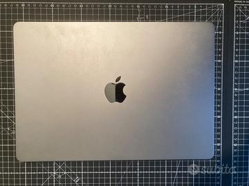 Apple Mac Book Air 15"