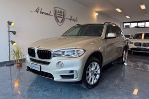 BMW X5 xdrive25d 218 CV Navi Led Dvd Uniprop