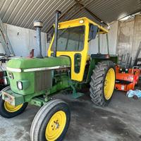 trattore 1984 JOHN DEERE 1640
