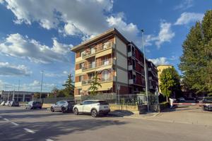 5 LOCALI A SCANDICCI
