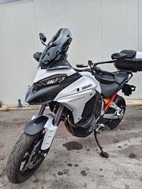 Ducati Multistrada V4 travel &radar 