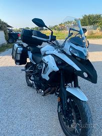 Moto Benelli TRK