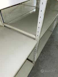 Scaffali componibili