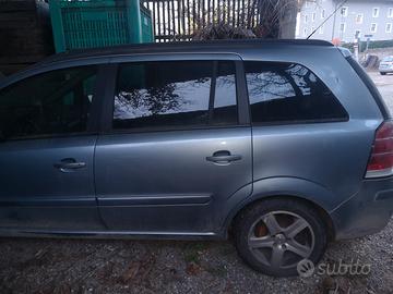 Opel Zafira B 1.9 CDTI 2006