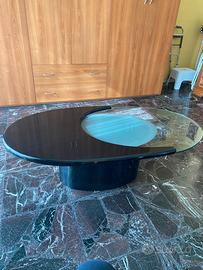 Tavolino da salotto design con cristalli.