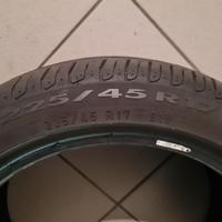 Gomme estive 225/45/R17