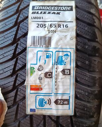 4 Pneumatici 205/65 R16 Bridgestone Blizzak Lm001