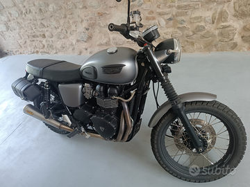 Triumph scrambler 900
