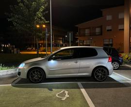Golf 5 GTD DSG 140cv
