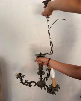 Lampadario vintage a 3 luci in metallo