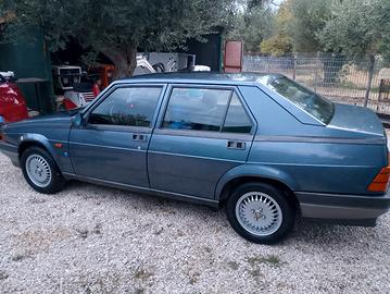 Alfa 75 