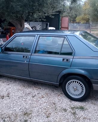 Alfa 75 