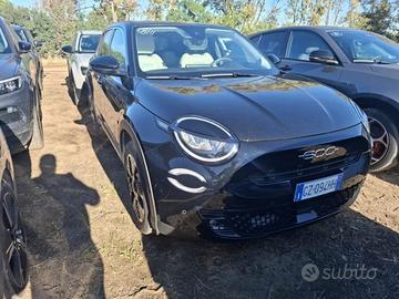 FIAT 600 HYBRID 110 CV DCT MHEV LA PRI