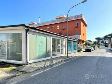 Immobile di 110 m² a San Felice Circeo