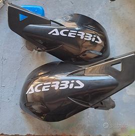 Paramani acerbis