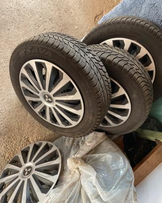 Cerchi e gomme invernali Mitsubishi space star