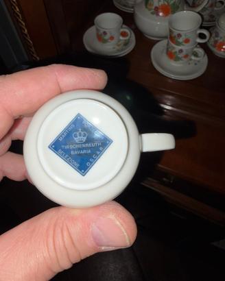 Servizio da té in porcellana