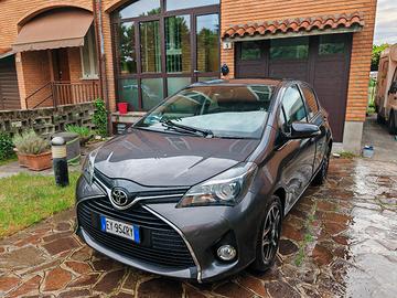 Toyota Yaris 2015 Cambio Automatico