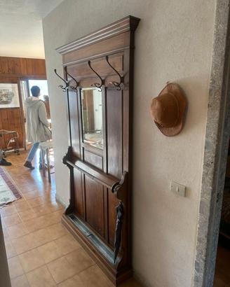Attaccapanni in legno massello con specchio