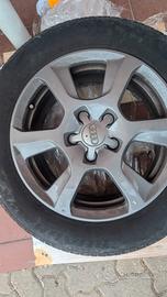 Cerchi grigio opaco gomme Audi a4 b8 