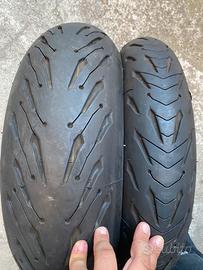 Michelin road 5 2025 180/55 17  e 120/70 17