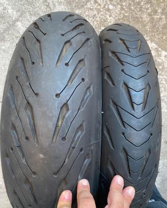 Michelin road 5 2025 180/55 17  e 120/70 17